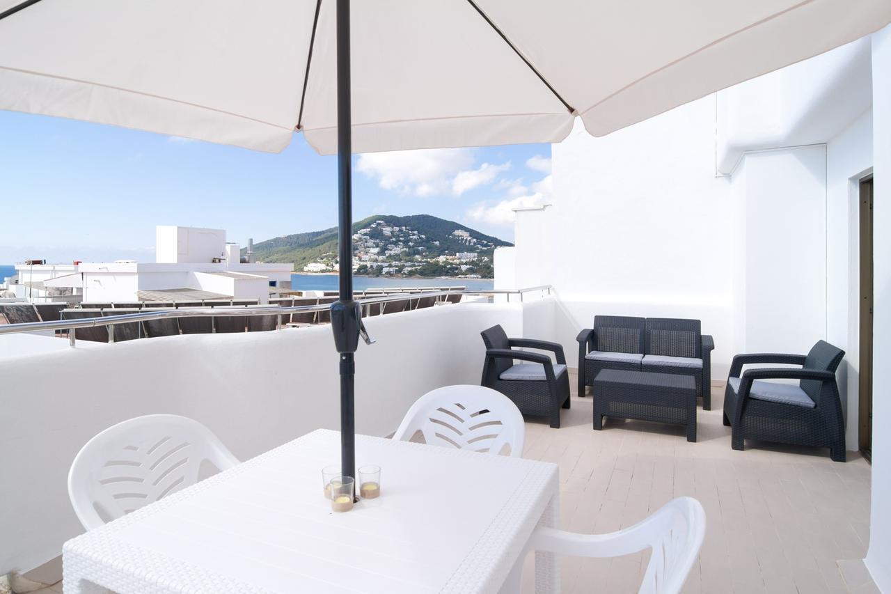 Apartamentos Bon Lloc Santa Eulària des Riu Kültér fotó