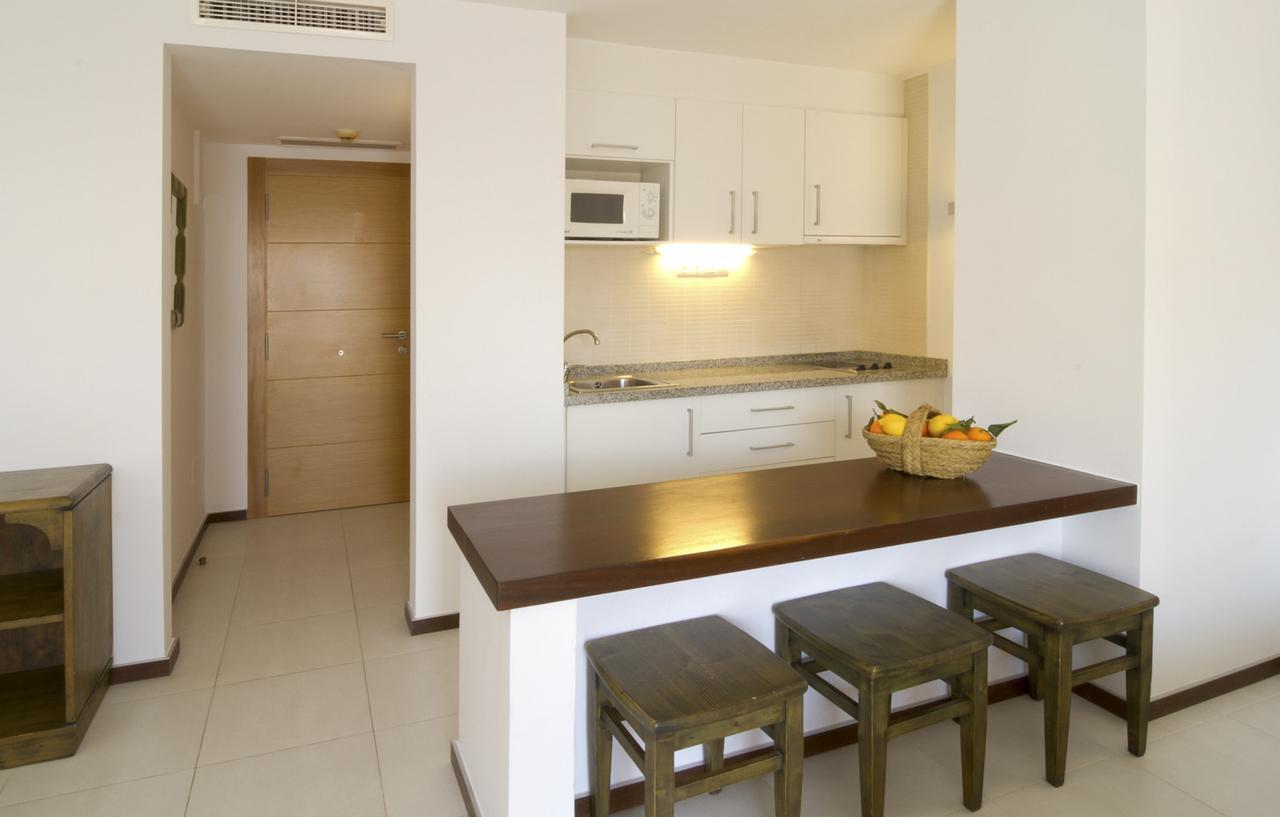Apartamentos Bon Lloc Santa Eulària des Riu Kültér fotó