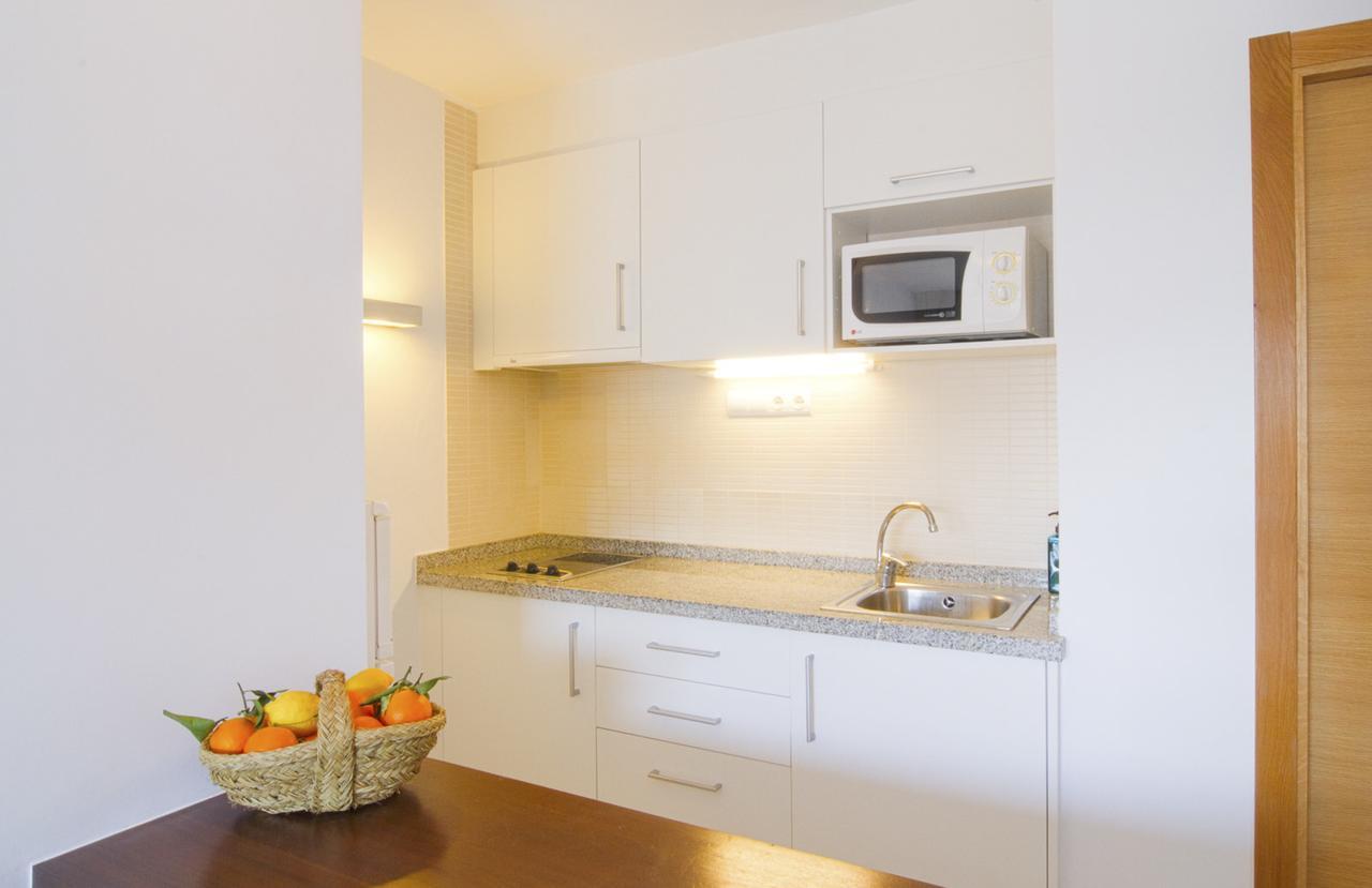 Apartamentos Bon Lloc Santa Eulària des Riu Kültér fotó